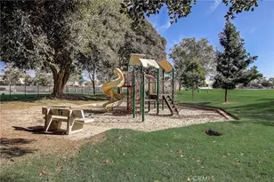 31 Greenbough, Irvine, CA 92614 - Photo 27
