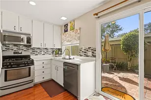 31 Greenbough, Irvine, CA 92614 - Photo 9