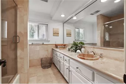 2204 E Vista Mesa Way, Orange, CA 92867 - Photo 31