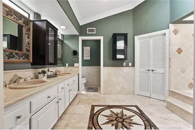 2204 E Vista Mesa Way, Orange, CA 92867 - Photo 25