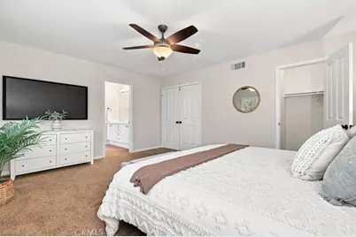 11 Kirkland, Irvine, CA 92602 - Photo 19