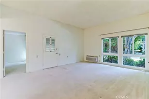 2054 Via Mariposa, Laguna Woods, CA 92637 - Photo 7