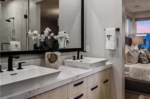 129 Sawtelle, Irvine, CA 92618 - Photo 7