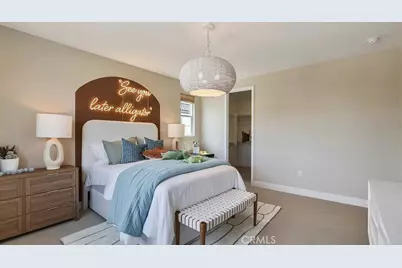 29798 Camino La Cumbre, Valencia, CA 91354 - Photo 19