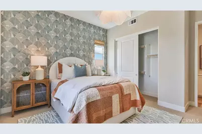29798 Camino La Cumbre, Valencia, CA 91354 - Photo 25
