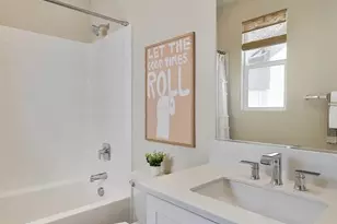 29798 Camino La Cumbre, Valencia, CA 91354 - Photo 23