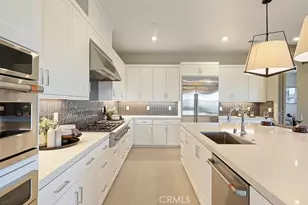 29786 Camino La Cumbre, Valencia, CA 91354 - Photo 3