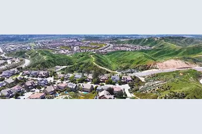 29762 Camino La Cumbre, Valencia, CA 91354 - Photo 39