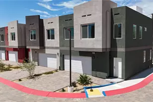 33040 Rancho Vista Dr, Cathedral City, CA 92234 - Photo 3