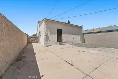 1264 S Arizona Avenue, Los Angeles, CA 90022 - Photo 25