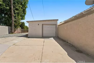 1264 S Arizona Avenue, Los Angeles, CA 90022 - Photo 23