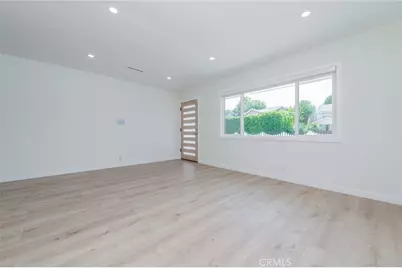 4534 Lennox, Sherman Oaks, CA 91423 - Photo 3