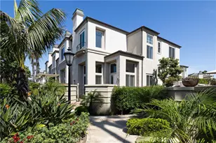 19427 Surfset, Huntington Beach, CA 92648 - Photo 1