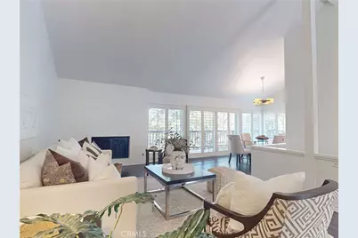 6 Palos, Irvine, CA 92612 - Photo 5