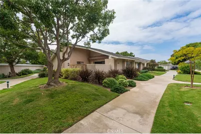 8885 Modoc Circle #1206A, Huntington Beach, CA 92646 - Photo 3