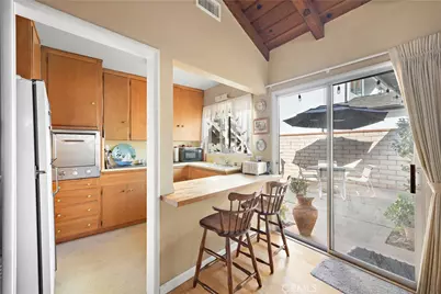 2012 E Ocean Boulevard, Newport Beach, CA 92661 - Photo 11