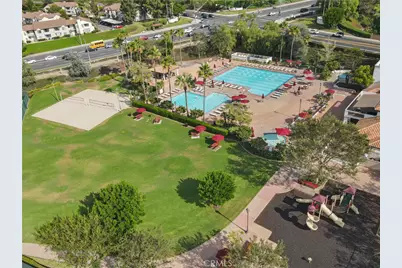 28582 Las Arubas, Laguna Niguel, CA 92677 - Photo 67