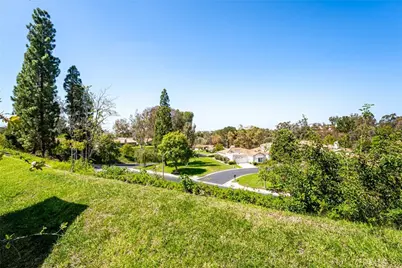 28149 Manchuca, Mission Viejo, CA 92692 - Photo 5