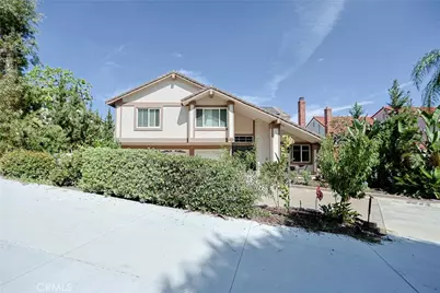 6425 E Shady Valley, Anaheim, CA 92807 - Photo 9