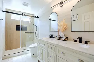 6425 E Shady Valley, Anaheim, CA 92807 - Photo 25