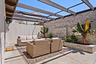 610 21st St, Huntington Beach, CA 92648 - Photo 31