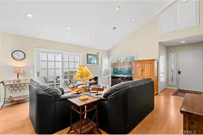 2 Morena #4, Irvine, CA 92612 - Photo 3