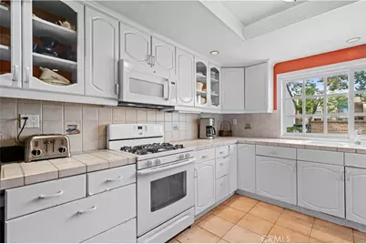 2 Morena #4, Irvine, CA 92612 - Photo 7