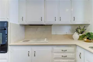310 Avenida Castilla, Laguna Woods, CA 92637 - Photo 21