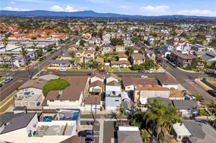 1209 Huntington St, Huntington Beach, CA 92648 - Photo 31