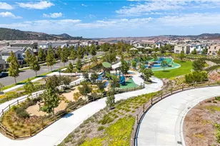 329 Moonflower Rd, Rancho Mission Viejo, CA 92694 - Photo 33