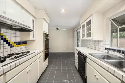 2211 Meyer, Costa Mesa, CA 92627 - Photo 15