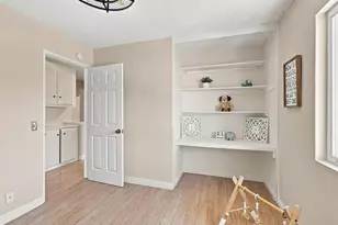 23862 Copenhagen, Mission Viejo, CA 92691 - Photo 25
