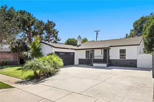 3095 College Ave, Costa Mesa, CA 92626 - Photo 1