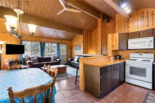 39038 Bayview Ln, Big Bear Lake, CA 92315 - Photo 15