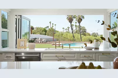 361 S Yorkshire, Anaheim, CA 92808 - Photo 3
