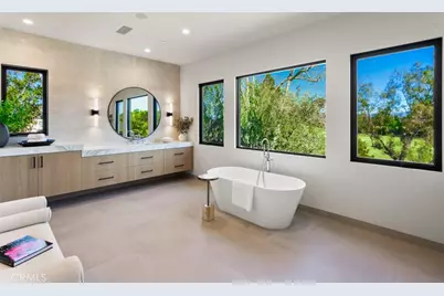 76 Hillcrest Lane, Newport Beach, CA 92660 - Photo 67