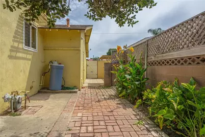 9881 Reading Avenue, Garden Grove, CA 92844 - Photo 5
