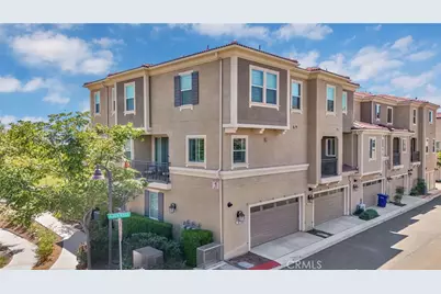 101 Alder Ridge, Lake Forest, CA 92610 - Photo 3