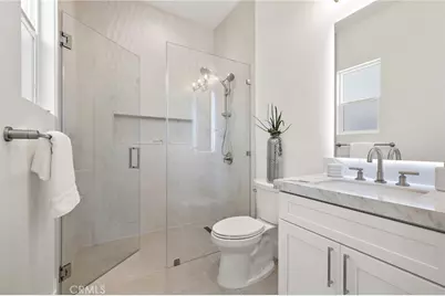 8719 Hummingbird, Fountain Valley, CA 92708 - Photo 21
