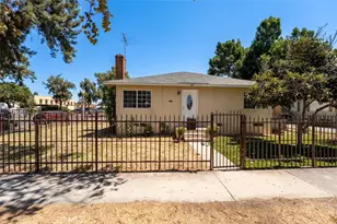 2101 S Sycamore, Santa Ana, CA 92707 - Photo 1