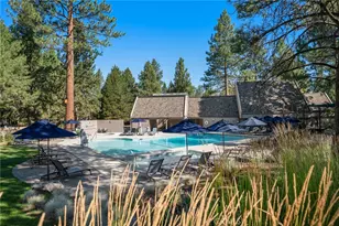 19717 SW Mt Bachelor Dr, Outside Area (Outside Ca), CA 97702 - Photo 41