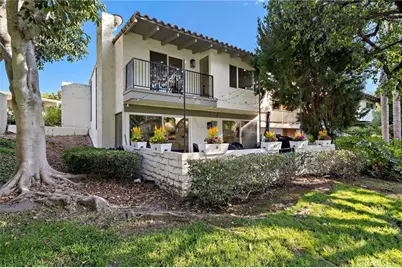 526 Vista Grande, Newport Beach, CA 92660 - Photo 23
