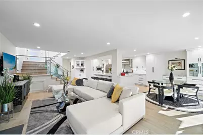 526 Vista Grande, Newport Beach, CA 92660 - Photo 3