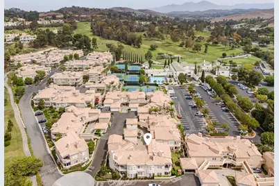 22 Plaza Caloroso, San Juan Capistrano, CA 92675 - Photo 3
