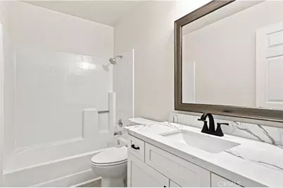 94 Via Contento, Rancho Santa Margarita, CA 92688 - Photo 19