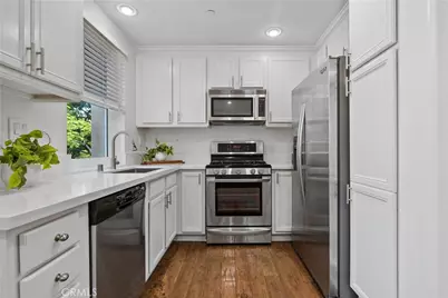 24 Valmont, Ladera Ranch, CA 92694 - Photo 7