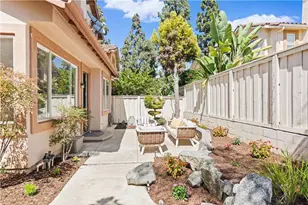 22 Santa Cruz Aisle, Irvine, CA 92606 - Photo 47