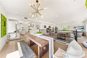 2927 Park Center, Los Angeles, CA 90068 - Photo 25