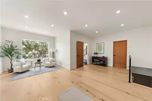 2927 Park Center, Los Angeles, CA 90068 - Photo 9