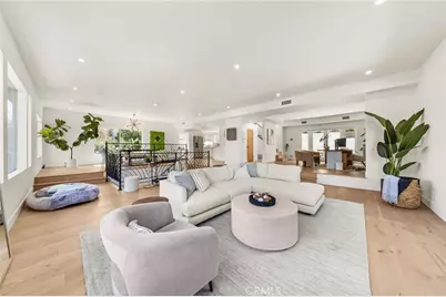 2927 Park Center, Los Angeles, CA 90068 - Photo 29